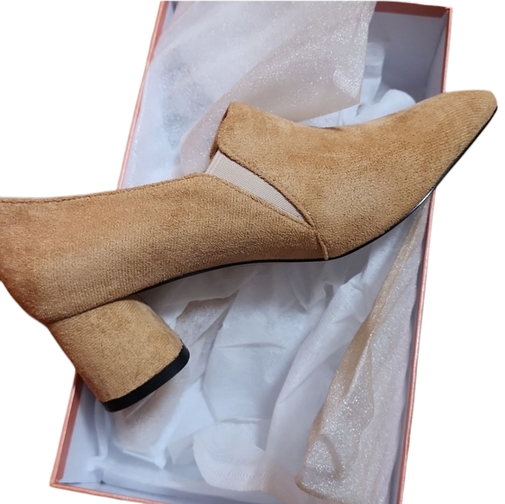 ELDOF Tan Women's Block Heel Shoes - Picture 3 of 8